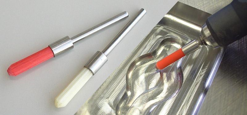 Remoção de Marcas de Usinagem e Acabamento de Superfície